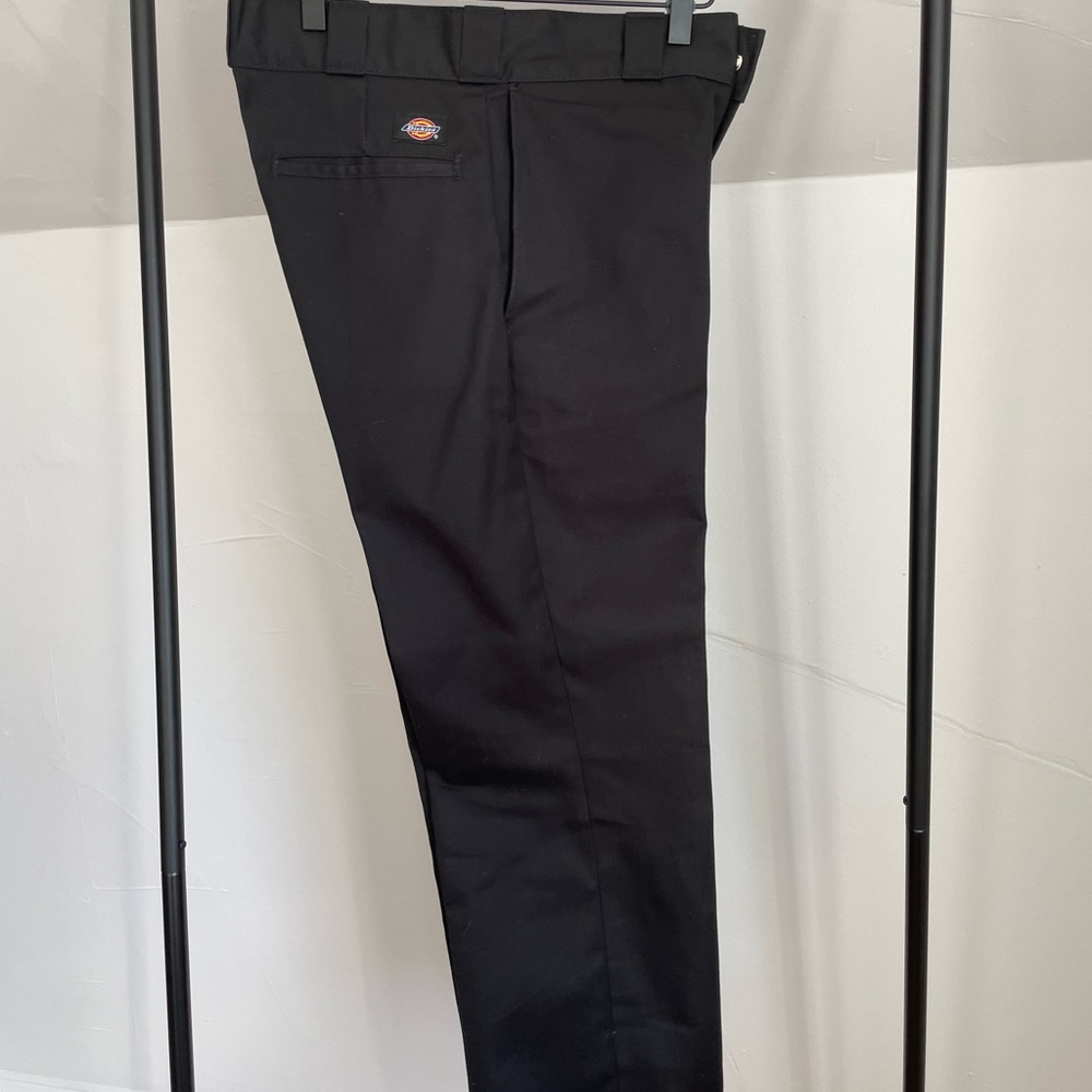 Black Dickies 874 30x30 never worn. Tags removed.